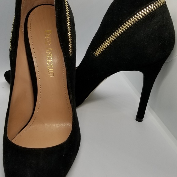 Shoes - Picture 4 of 5